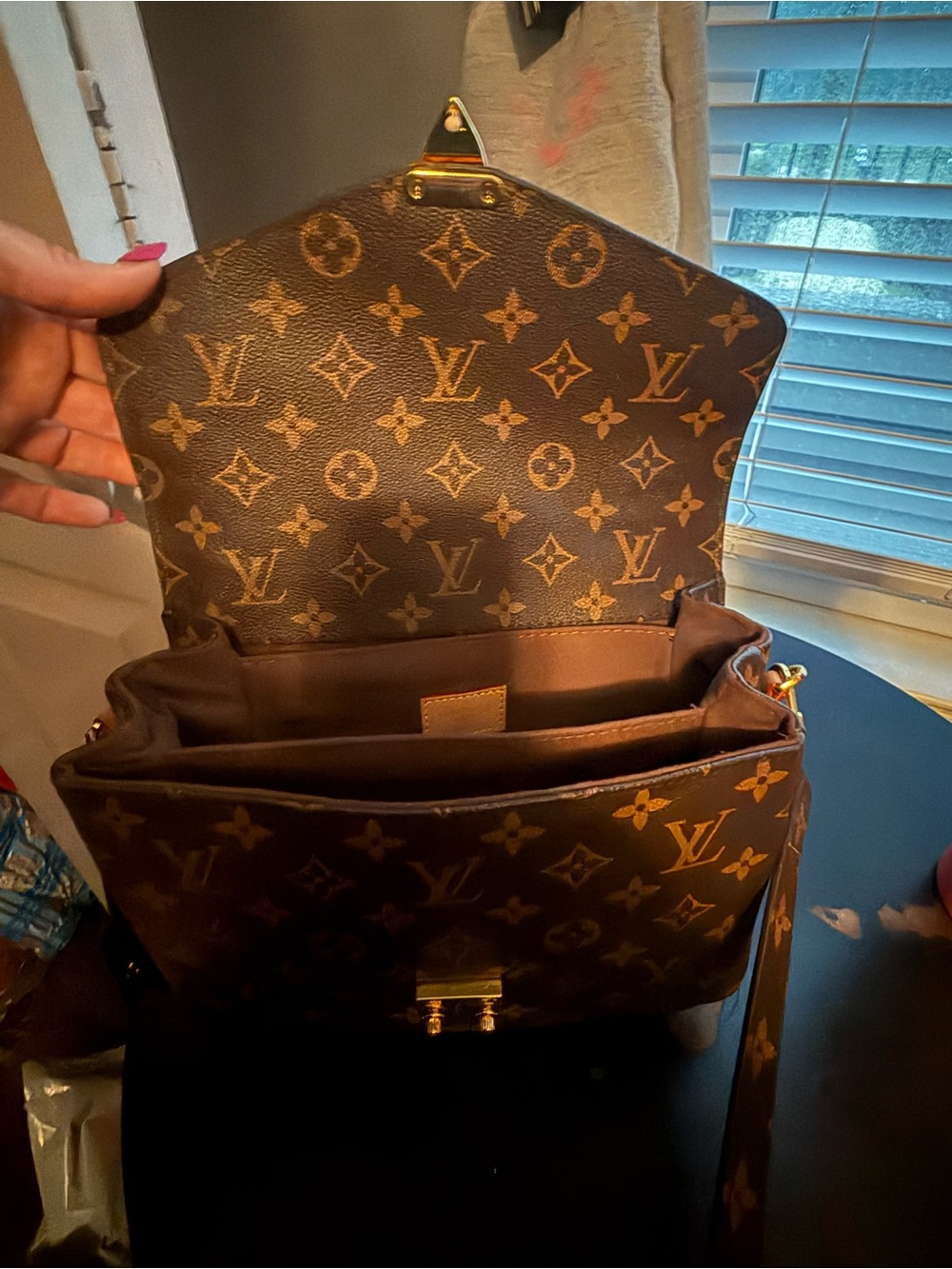 Louis Vuitton Monogram Pochette Métis Style Crossbody Messenger Bag - Picture 7 of 8